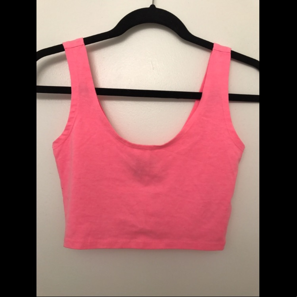 Forever 21 hot pink crop top tank top size s